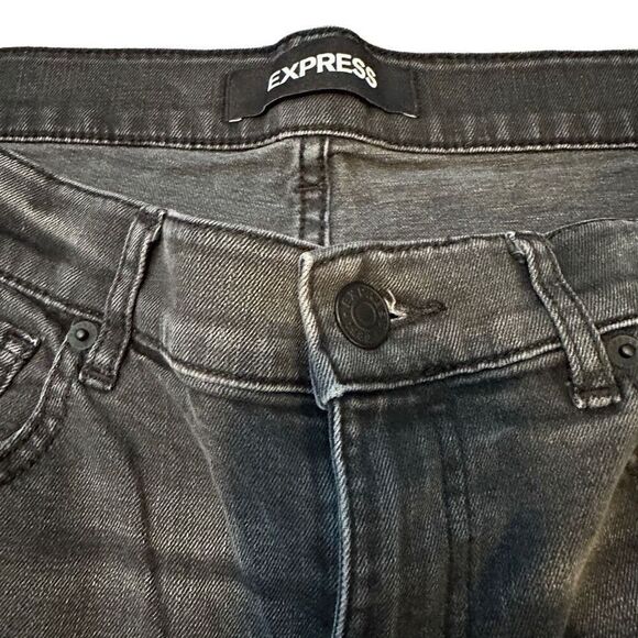 Express black denim cut off shorts- size 10 - Picture 3 of 6